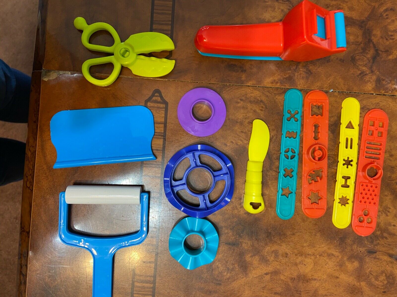 Playdoh Scissors, Accesories, Fun Factory Parts, Roller, Knife  12 Pcs V. Good