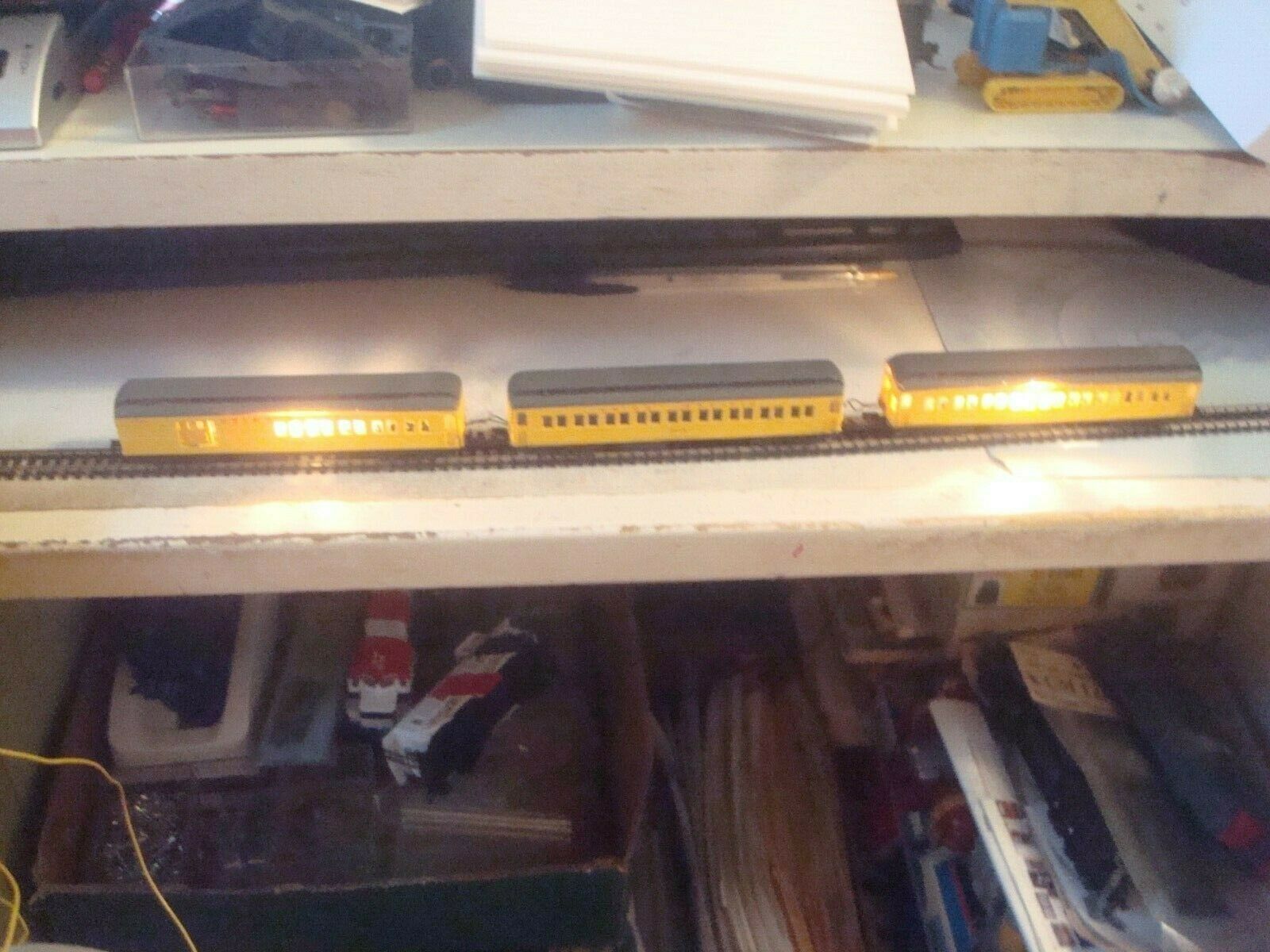 N Scale  Bachmann Union Pacific Passenger Cars Lighted Lot Of 3
