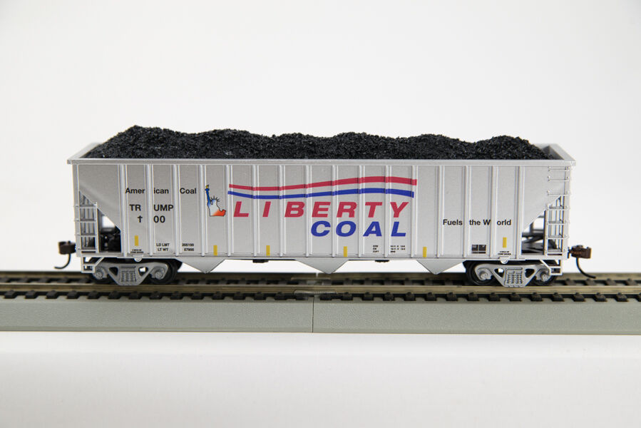 “n” Trump 100 Day Hopper, “liberty Coal” (w/track)(1-006057)