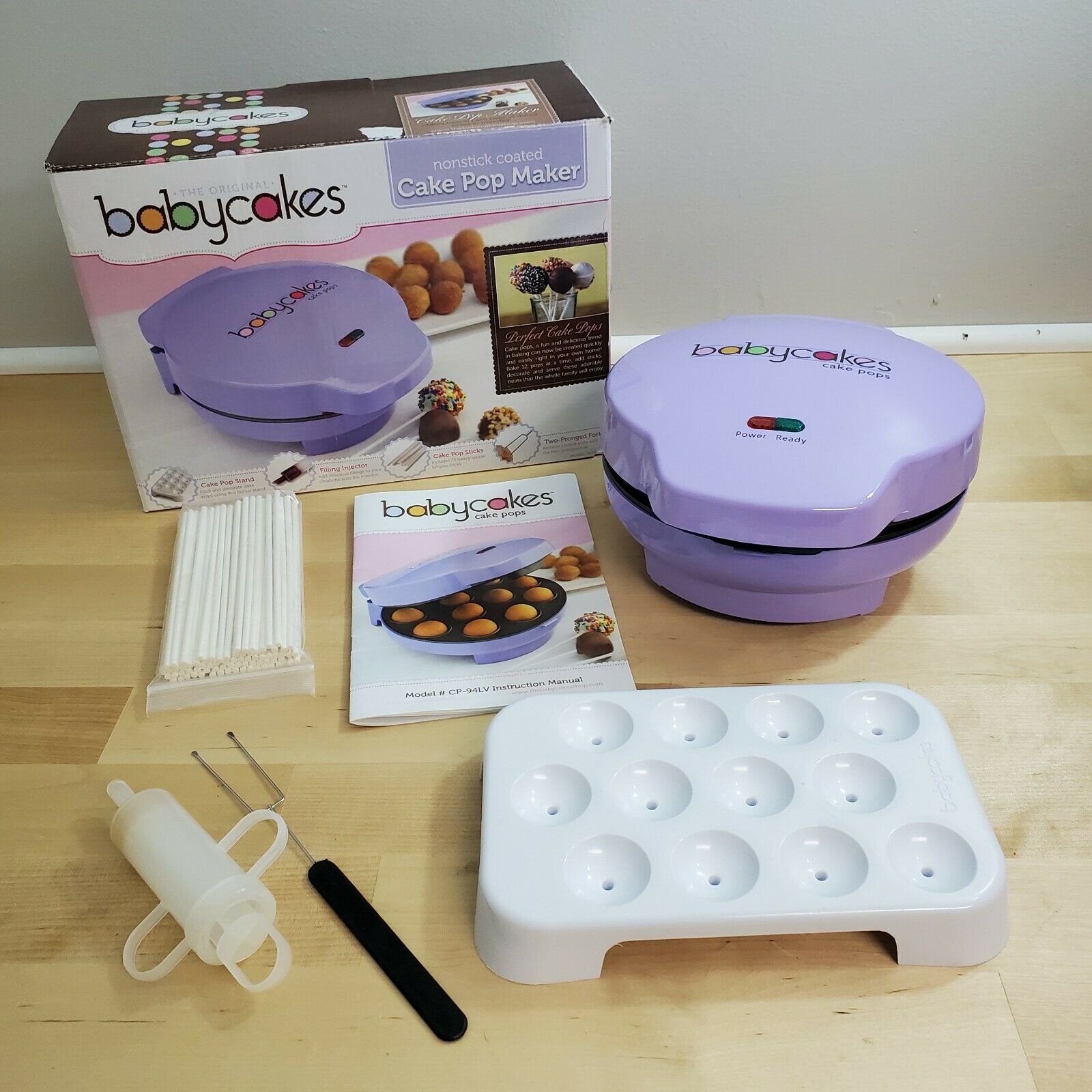 Babycakes Purple 12 Cake Pop Maker ~ Cp-94lv ~ Lavender ~ Baking Preowned